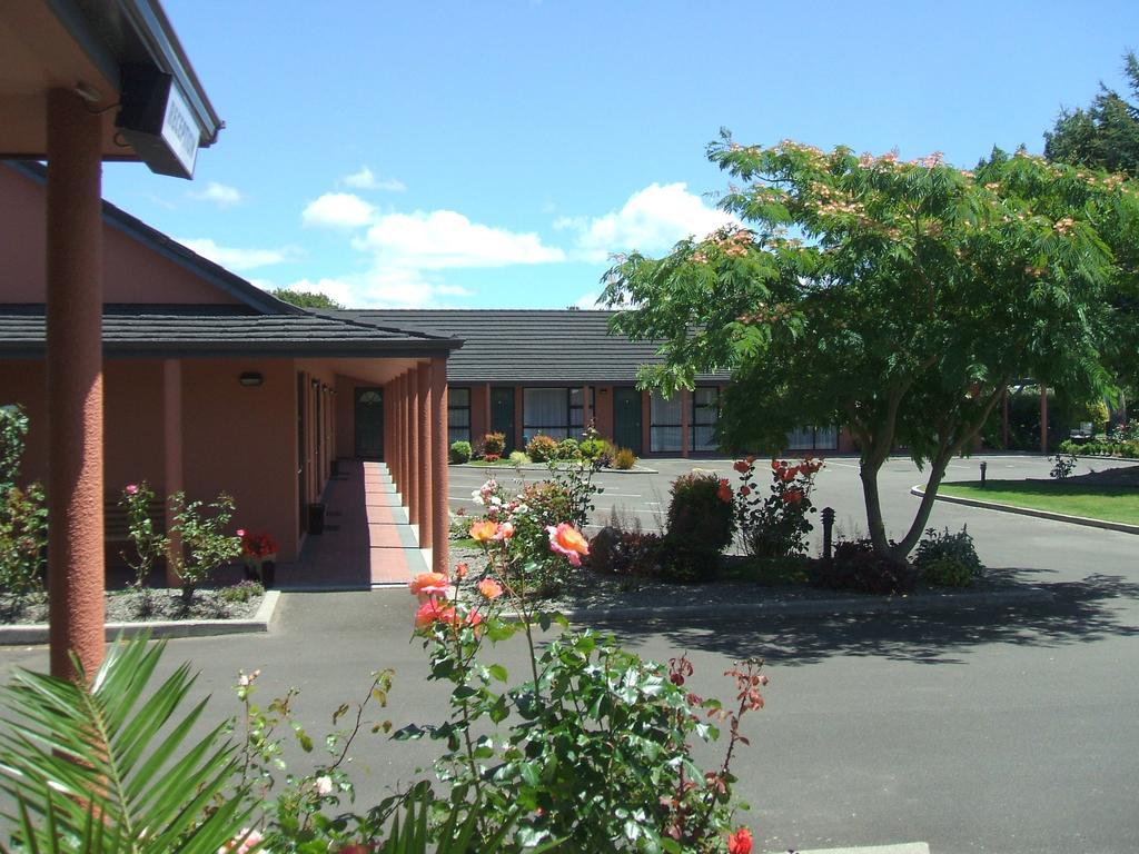Pavilion Motel & Conference Centre Palmerston North Exterior foto